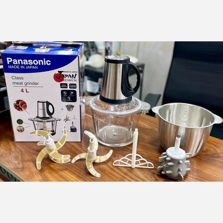 خردکن دو کاسه4+4 لیتر پاناسونیک- 6+4 تیغه تیتانیوم طلایی همراه کاردک و سیر پوست کن و همزن- 3 کاره- 3000W وات- مدل 2025 P