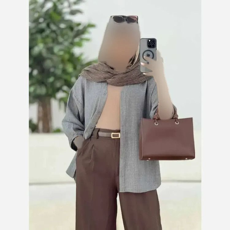 شومیز رخساره جنس شانتون سایز فری رنگ سبز خاکی طوسی اخرایی