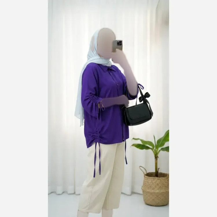 شومیز ساینا زنانه جنس داکرون درجه یک فری سایز تا 46 در رنگبندی متنوع
