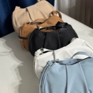 کیف نیم دایره