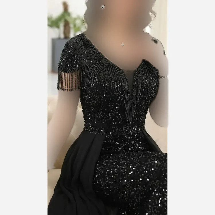پیراهن مجلسی زنانه حریر سایز بزرگ کاپدار بالاتنه دانتل سنگدوزی شده مشکی