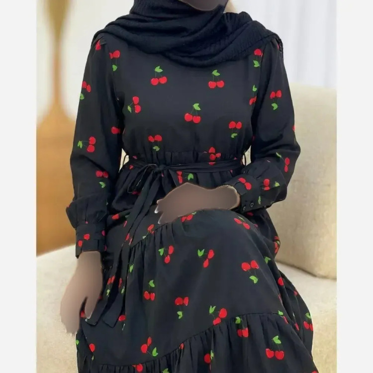 پیراهن زنانه مدل گیلاسی یقه چین جنس بوگاتی رنگ مشکی فری سایز 38 تا 46