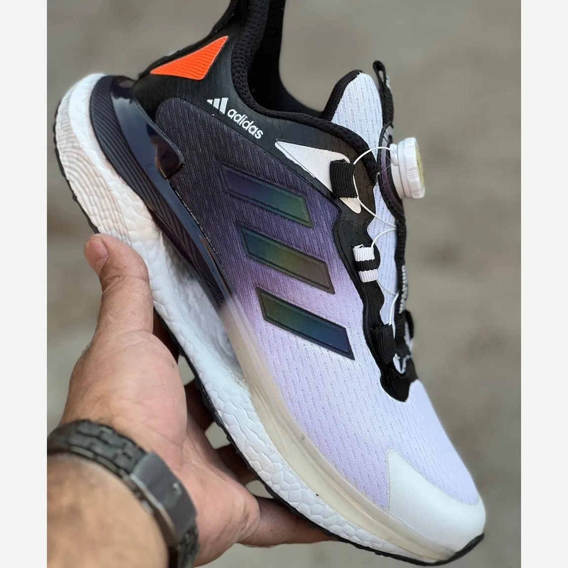 کفش اسپرت مردانه و پسرانه آدیداس سه خط بند دیسکی پیچی با زیره تونلی سایز 42 و 43