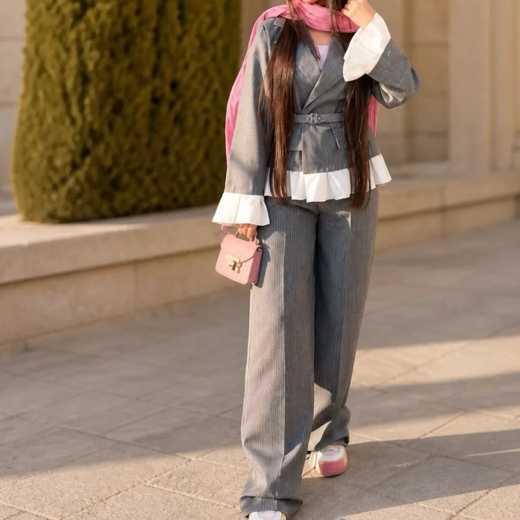کت شلوار زنانه مدل ماهور پارچه مازراتی خرج کار سفید سایز 38 تا 50