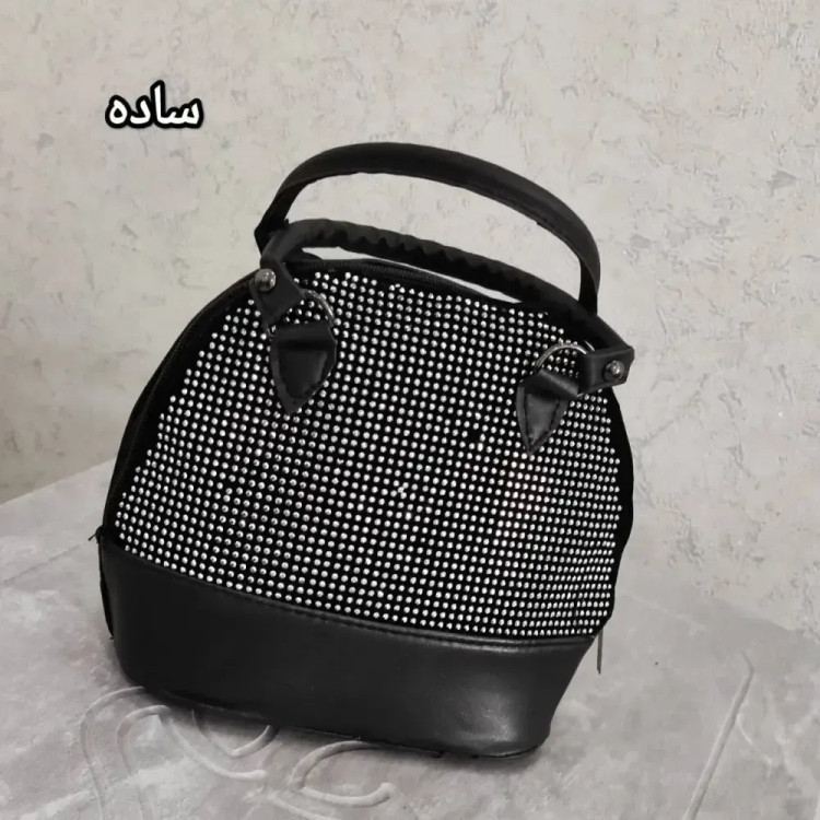کیف ساندویچی چرم طرح کنف رنگ نسکافه ای و کرم ابعاد 20 در 12