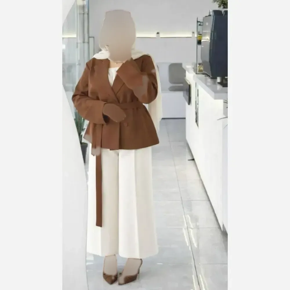 ست سه تیکه کت و جلیقه و شلوار جنس مازراتی رنگبندی متنوع سایز فری تا 48