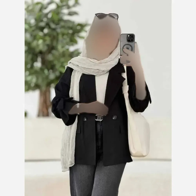 کت زنانه کیانا جنس اطلسی درجه یک فری سایز