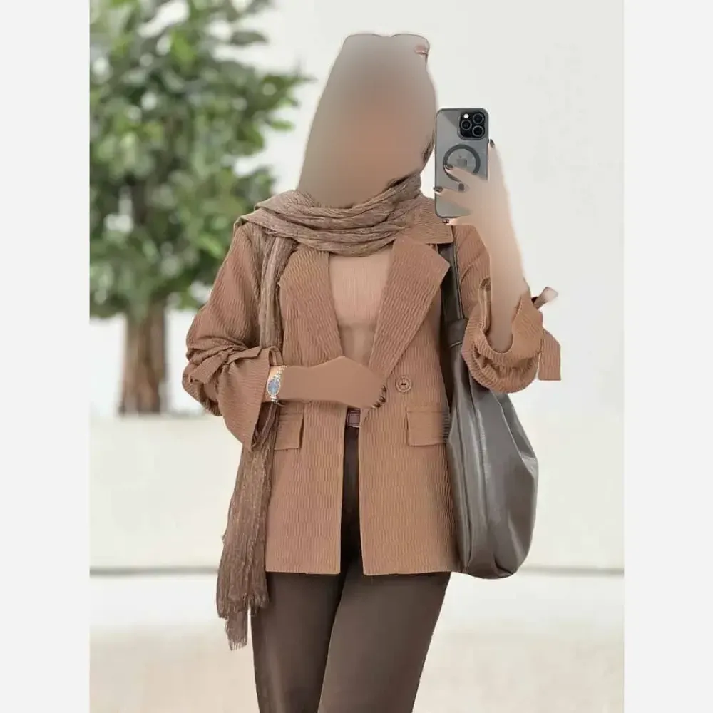کت زنانه کیانا جنس اطلسی درجه یک فری سایز