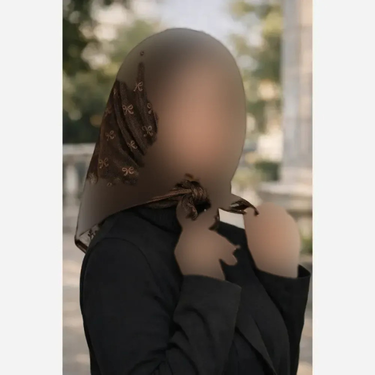 مینی اسکارف تور طرح پاپیون رنگ مشکی ابعاد 65 در 65 سایز فری سایز
