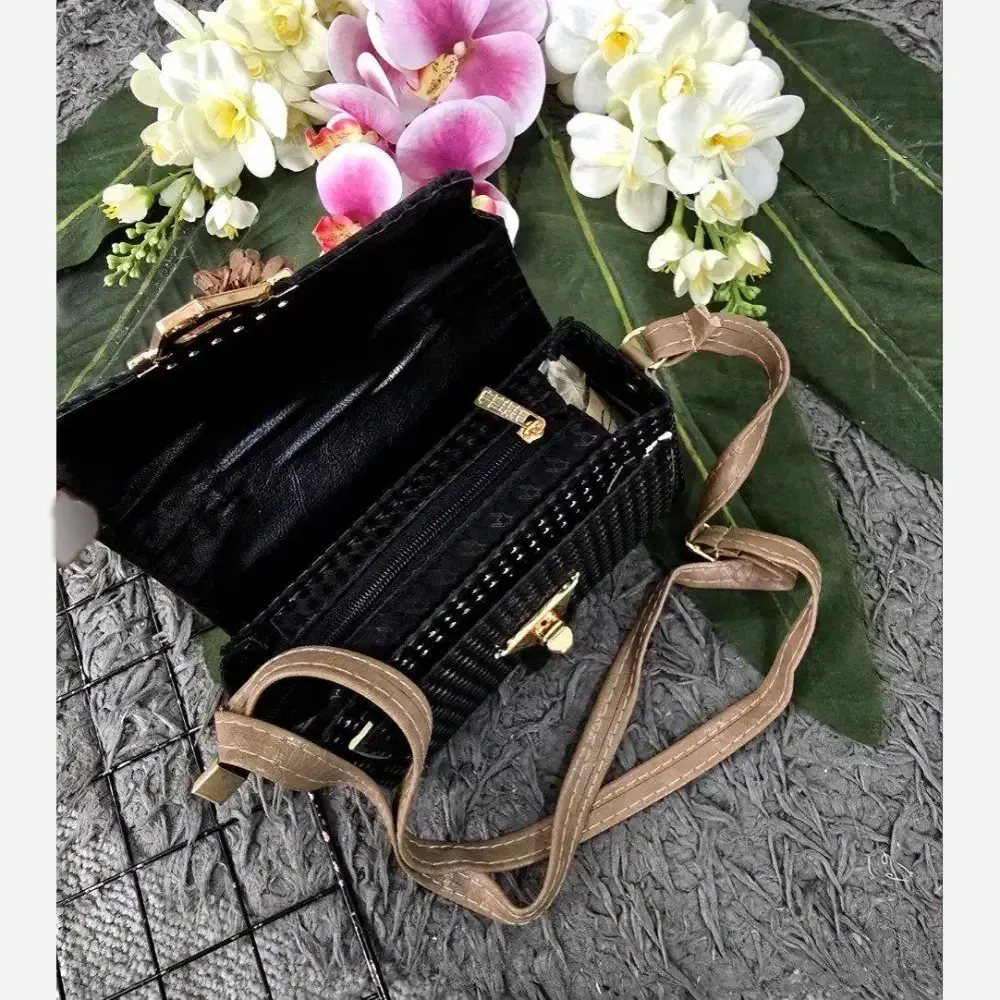 کیف شادگان چرم نانسی مشکی رنگ سایز 10 در 20