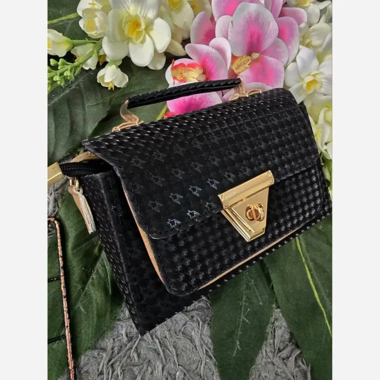 کیف شادگان چرم نانسی مشکی رنگ سایز 10 در 20