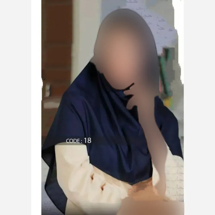 مقنعه ساده اداری نخی بروجرد فری سایز قد 100 مشکی سورمه ای