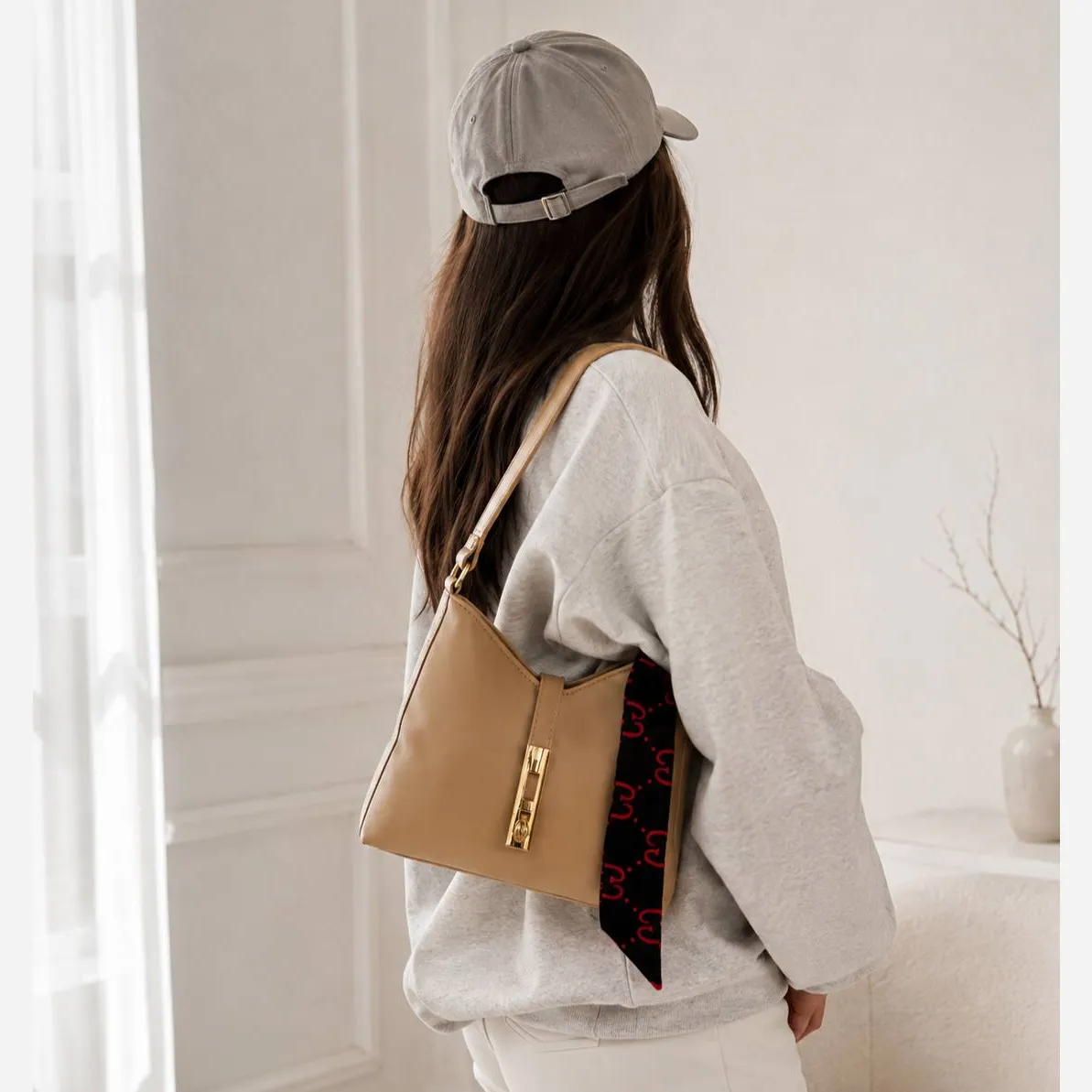 کیف دخترانه پاسپورتی چرم مصنوعی رنگی روزمره و رسمی