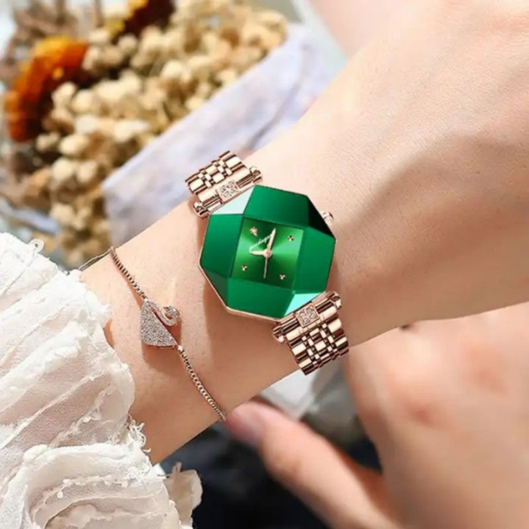 ساعت مچی عقربه ای زنانه پوداگار مدل 005 PG