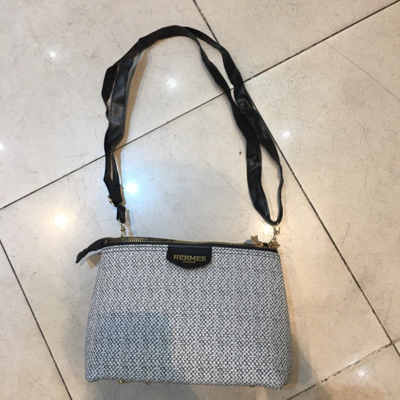 کیف دوشی زنانه مدل K01