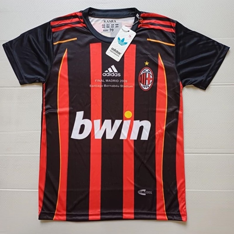 ست تی شرت و شلوارک ورزشی پسرانه میلان مدل کاکا Home 2007