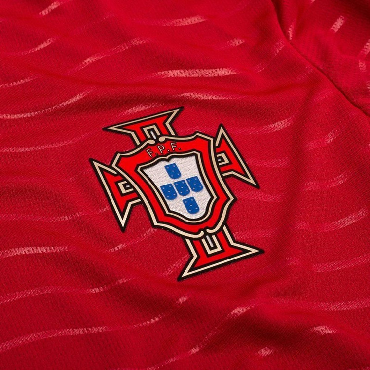 ست پیراهن و شلوارک ورزشی پسرانه مدل پرتغال Home WC 2026