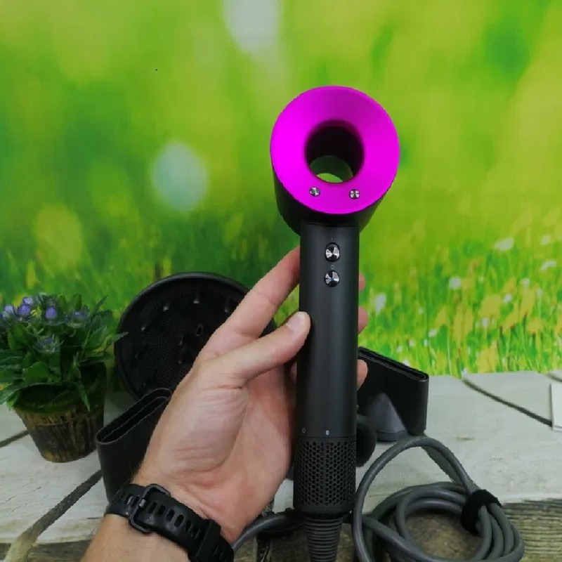 سشوار حرفهای 1600 وات super hair dryer، موتور AC، وزن 160 گرم، المنت سرامیک تورمالین، دارای سری دیسپانسر، متمرکزکننده...