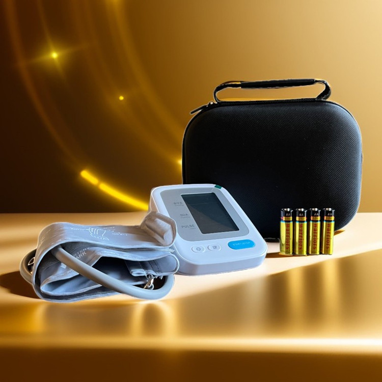 فشارسنج بازویی دیجیتال یونکر مدل YK-BPA1 با حافظه دو کاربره، تشخیص آریتمی، نمایش میانگین نتایج، قابلیت سخنگویی فارسی،...