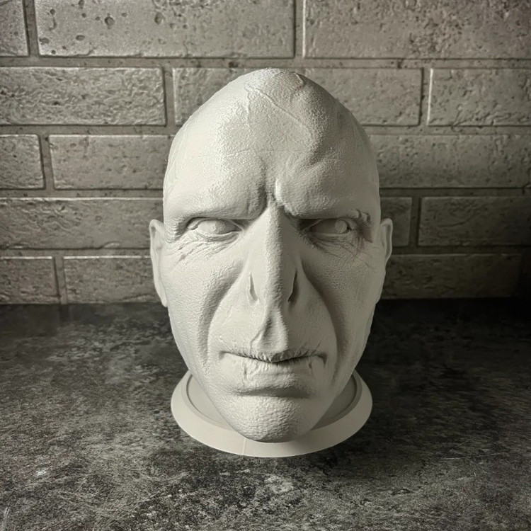 پایه نگهدارنده هدفون مدل Lord Voldemort