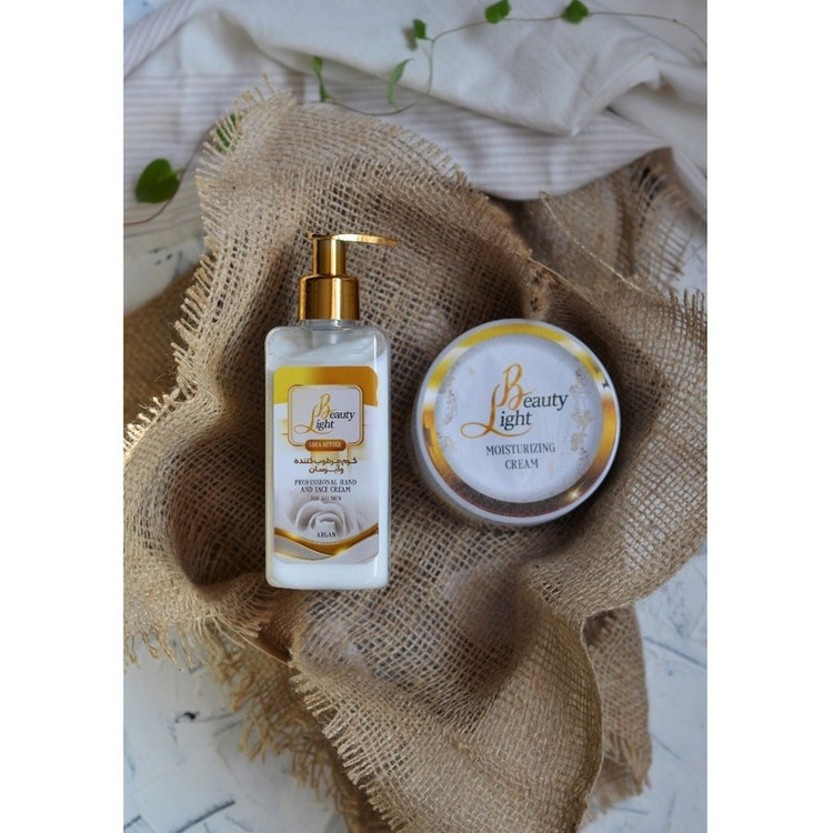 کرم آبرسان لایت بیوتی مدل آرگان شی باتر حجم 250 میلی لیتر مجموعه 2 عددی به همراه کرم آبرسان لایت بیوتی مدل شی باتر آر...