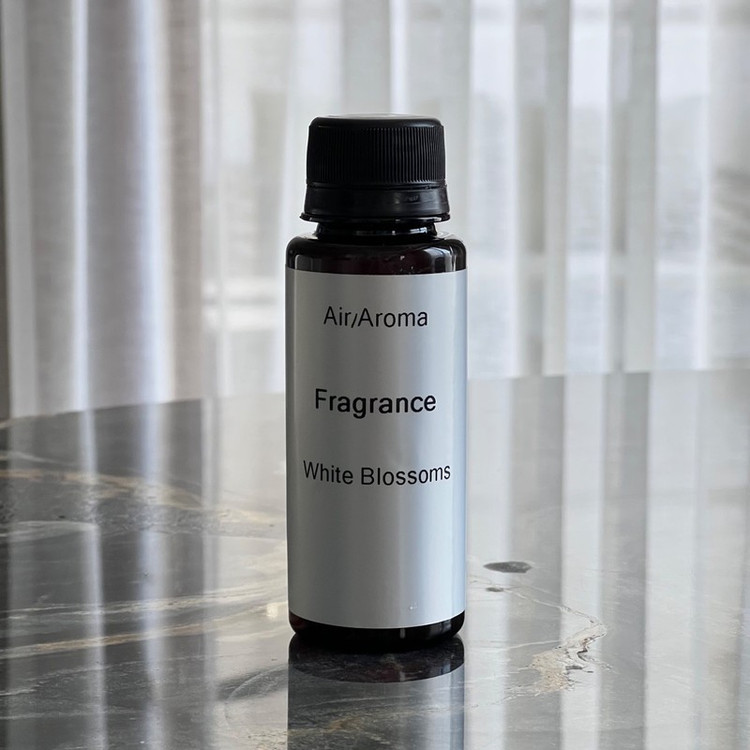 اسانس خوشبوکننده هوا ایرآروما مدل White Blossoms رایحه گلهای سفید حجم 100 میلی لیتر