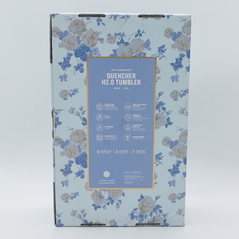 تراول ماگ مدل LoveShackFancy Holiday Quencher Limited edition گنجایش 1.18 لیتر