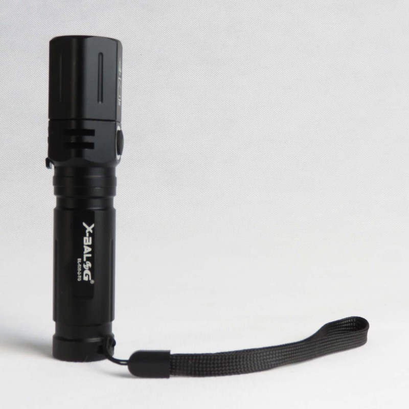 چراغ قوه دستی ایکس-بالوگ مدل X-Bal کد 2168 با نور مهتابی