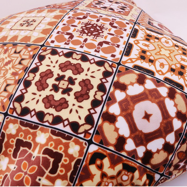 کاور کوسن مدل نقوش سنتی کد c112