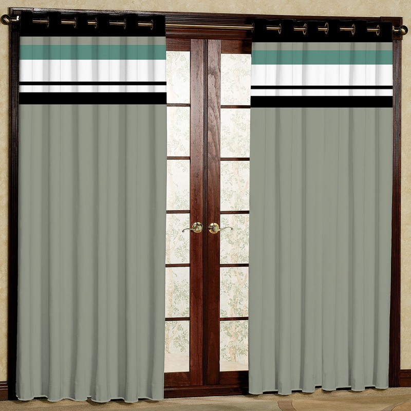 پرده مدل مخمل پانچی کد 1398 سایز 200x140 سانتی متر
