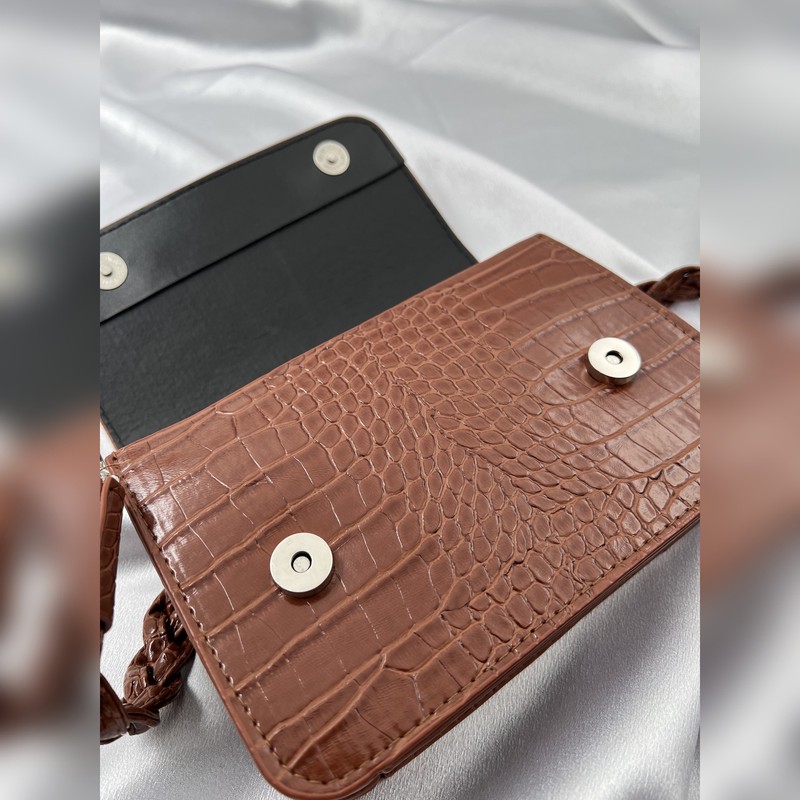 کیف دوشی زنانه دیفکتو مدل kf19